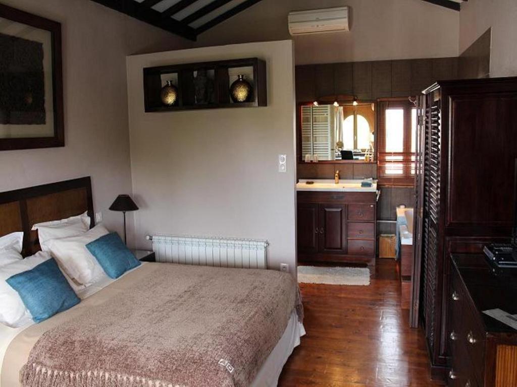 Domaine Saint Nicolas Bed & Breakfast แปร์ปินญอง ห้อง รูปภาพ