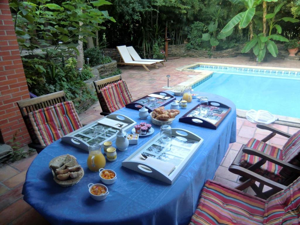 Domaine Saint Nicolas Bed & Breakfast แปร์ปินญอง ภายนอก รูปภาพ